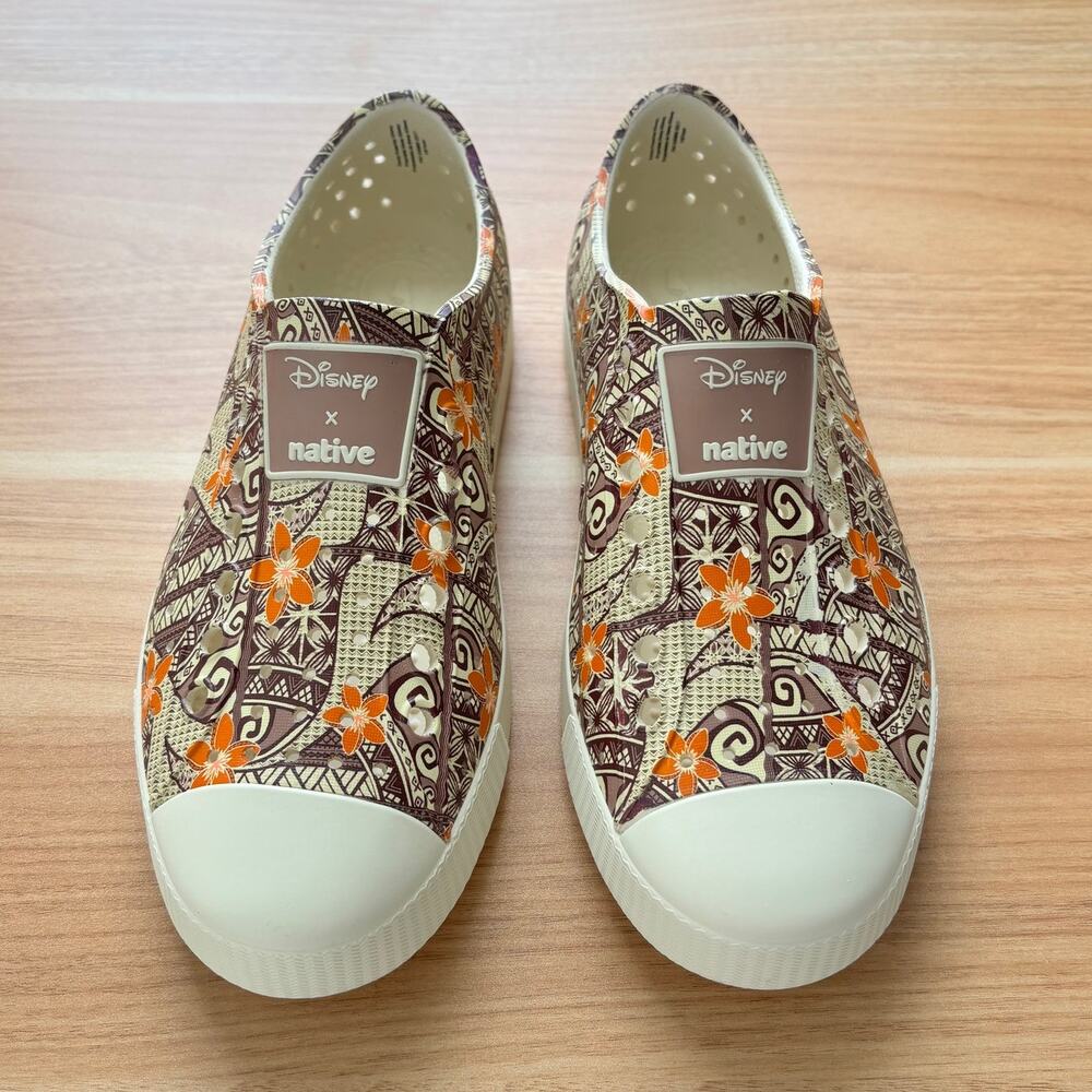 Disney Moana Pattern Slip On Sneakers Native Shoes Waterproof Unisex Size W6 M4